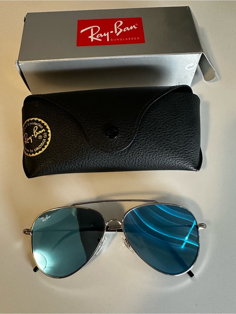 Ray-Ban Aviator Sunglasses with Blue Lenses and Silver Frame
